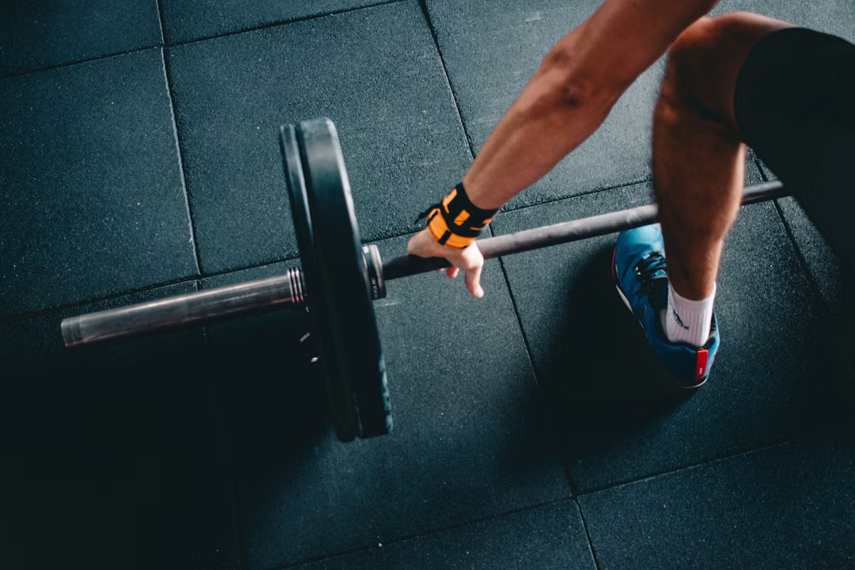 Comparatif des résultats de musculation et brûlure des graisses entre Wonder Sculpting et électrostimulation EMS AQ8